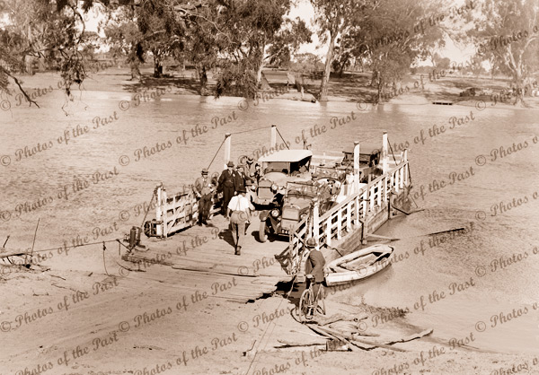Ferry on River Murray, with old cars c1920s