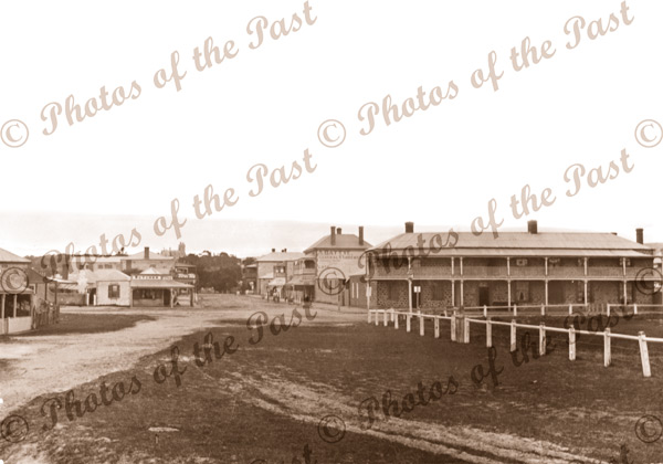 View to Crown Hotel & Battye's General Store, Victor Harbor, South Australia, 1907