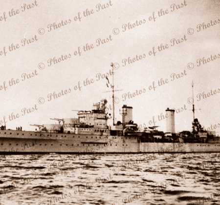 Cruiser HMAS SYDNEY (2) 1930s - sunk by raider KORMORAN 19 Nov 1941