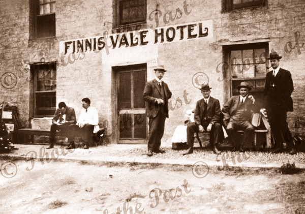 Second Valley, SA, Finnis Vale Hotel. South Australia. c1910. Pub