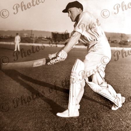 Australian cricketer, Ron Hamence with bat c1936