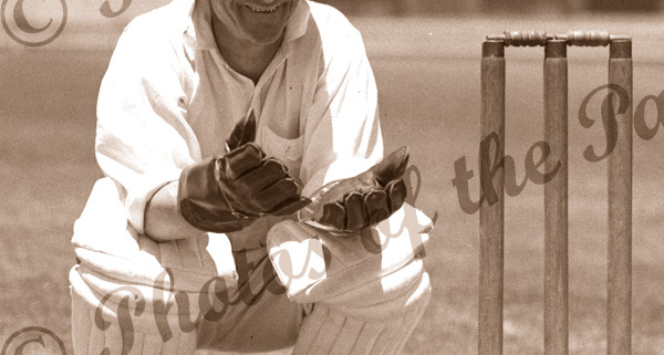 Australia cricketer, Bert Oldfield (behind stumps) 1930s