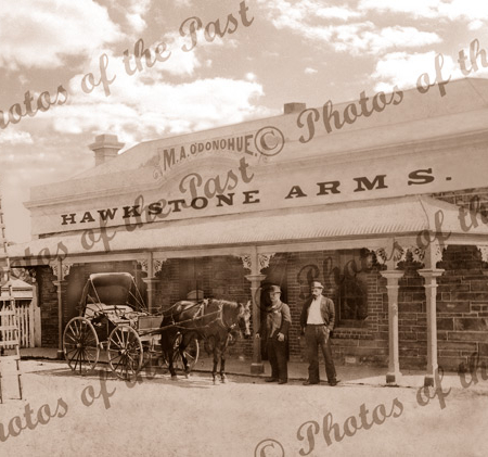 Hawkstone Arms Hotel, Bull's Creek Rd, Lower Mitcham SA. 1899. South Australia. Horse and carriage