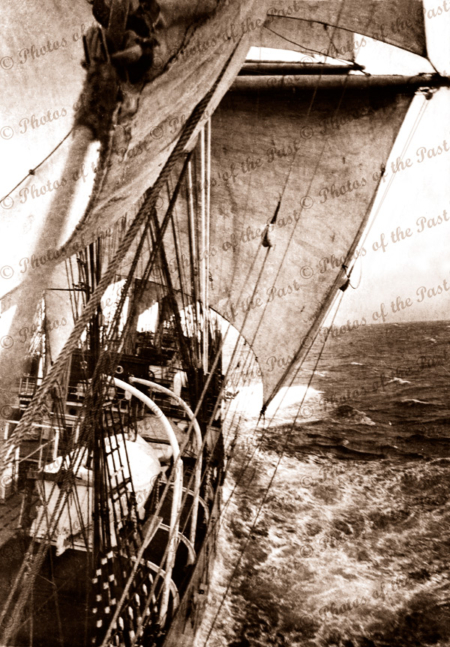 4m barque MOSHULU running towards Cape Horn, shipping. 1936