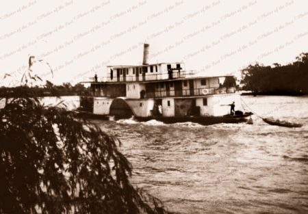 PS GEM 1913. Riverboat