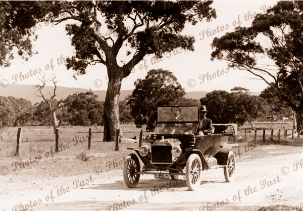 Driving, Pages Flat Rd near Myponga SA c1917 car