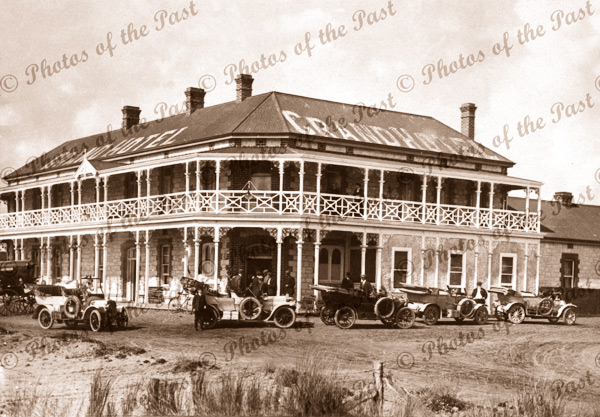 Grand Hotel (closed 1984), Port Lincoln, SA. 1912. Pub. South Australia. Cars