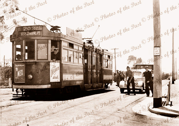 Hyde Pk & Westbourne Pk Tram.(cnr Greenhill Rd & Hyde Park Road). Adelaide, SA. South Australia. c1940