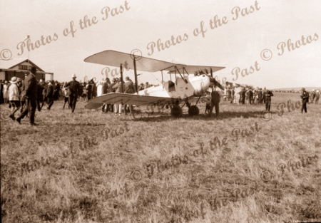 Bi-plane at Albert Park aerodrome, SA. 1926. South Australia. Aviation