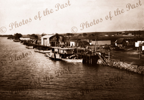 PS MURRUNDI at Murray Bridge, SA. South Australia. 1912. Paddle Steamer. River Murray