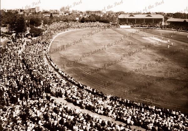 Adelaide Oval 4th day 4th Test vs England (Horiz.) 2 February, 1937. Cricket. South Australia.