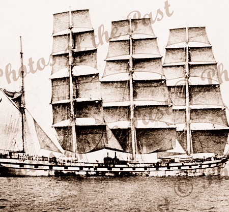 4M Barque VALPARAISO. Built 1902. Shipping