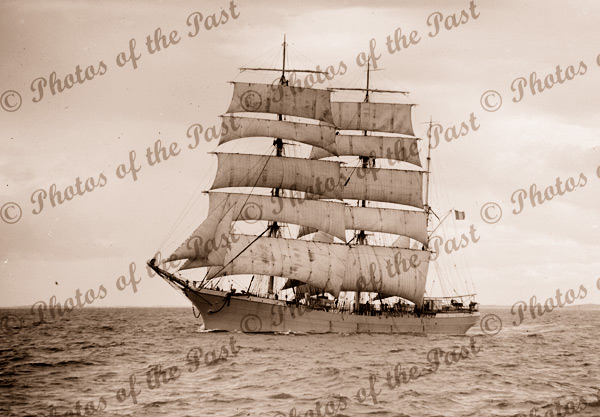 3M Barque VERSAILLES under sail. Built 1900. Shipping