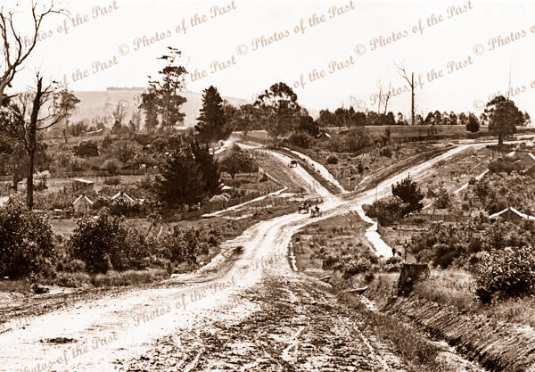 Cross Roads, Drouin, Vic. c1920s. Victoria.