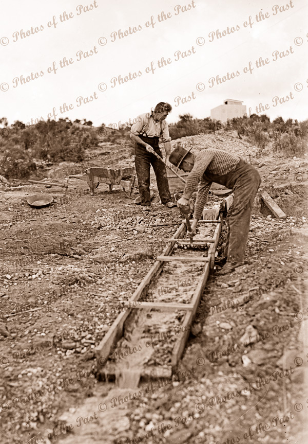 Sluice gold mining, 1938