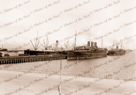 Steamers Port Melbourne Pier including SS NARKUNDA. Vic. Victoria. Shipping