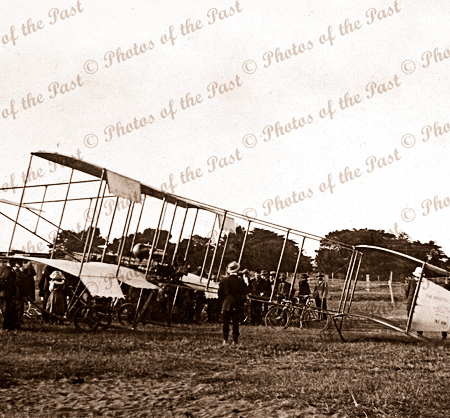 Joseph Joel Hammond's bi-plane on ground with spectators Melbourne, Vic. 3 Jan. 1911. Aviation