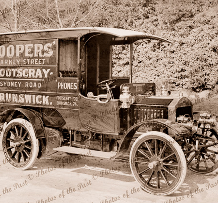 'Albion" Delivery van for Hoopers of Footscray Victoria, c1920
